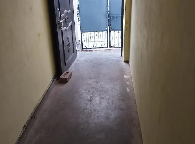 Sri Viswanatham Guest House