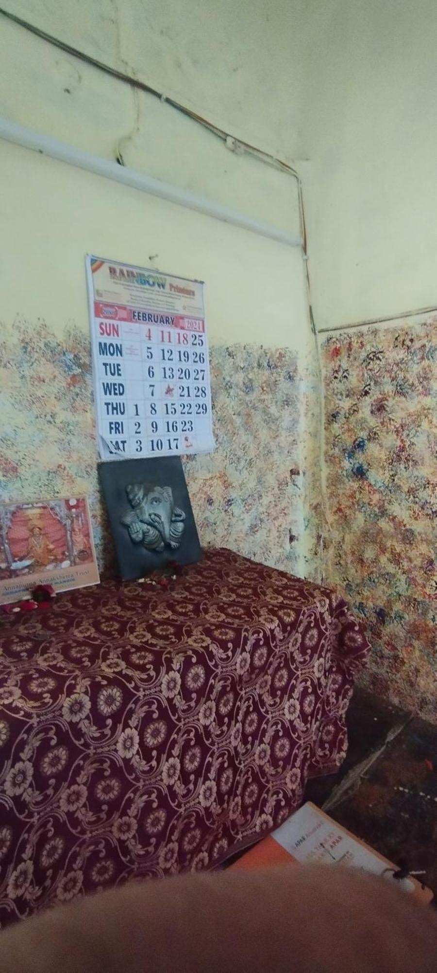 Sri Viswanatham Guest house *